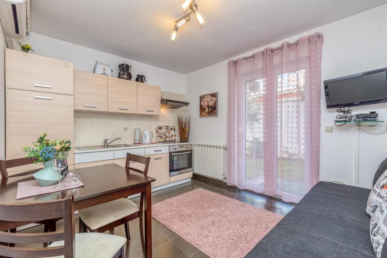 Apartments Kardumovic Kukci Экстерьер фото